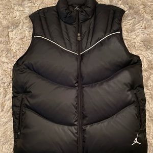 Men’s Jordan Puffer Vest Large